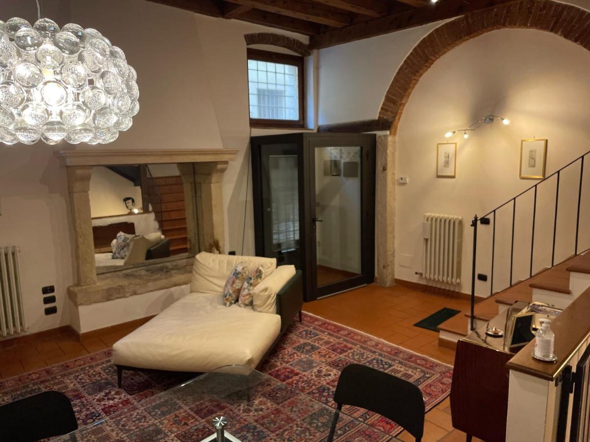 维罗纳Loft Ponte Pietra别墅 外观 照片